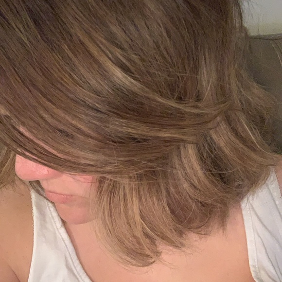 Meet your Posher, Jessica - Picture 1 of 1